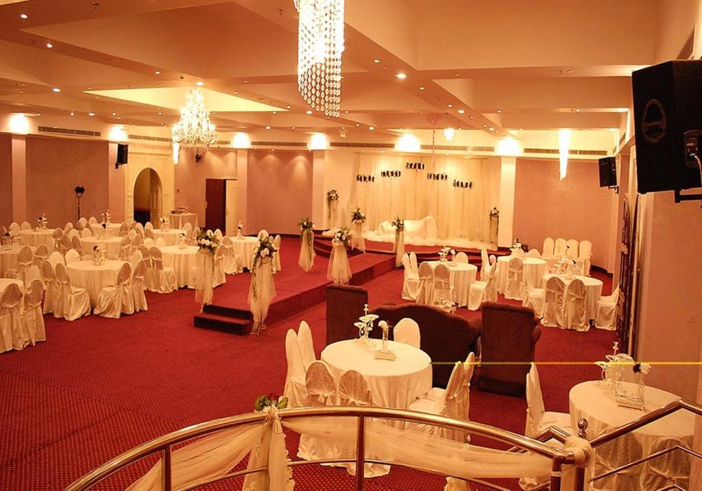 Al Waha Hotel Jeddah Eksteriør billede