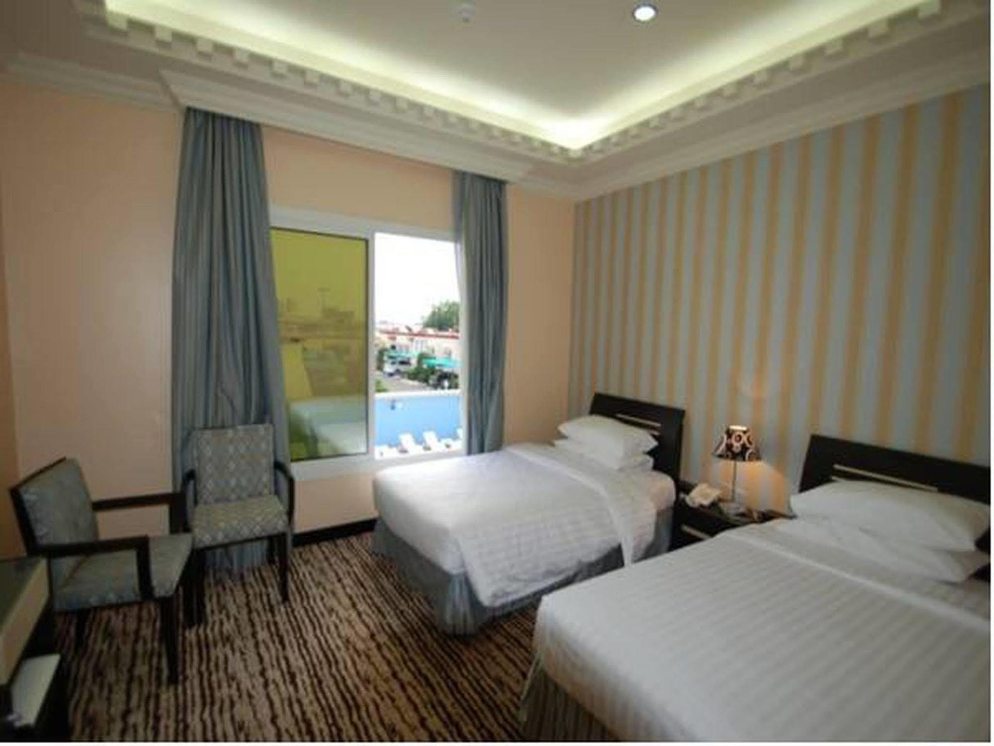 Al Waha Hotel Jeddah Eksteriør billede